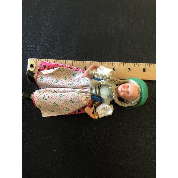 Vintage Helga AUSTRIAN Folklore Doll Porcelain Hand Painted With Tag - Picture 5 of 7